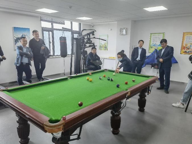 星空平台·（StarSky Sports）官方网站团委举办“庆五一、迎五四”球类联谊比赛(图2)
