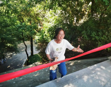 助力文旅市场 展示产投风采——星空平台·（StarSky Sports）官方网站组织开展员工登山比赛活动(图10)