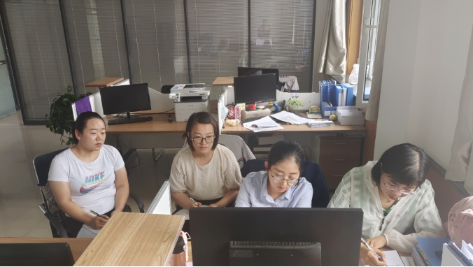 星空平台·（StarSky Sports）官方网站财务管理部组织开展员工专业知识培训(图1)